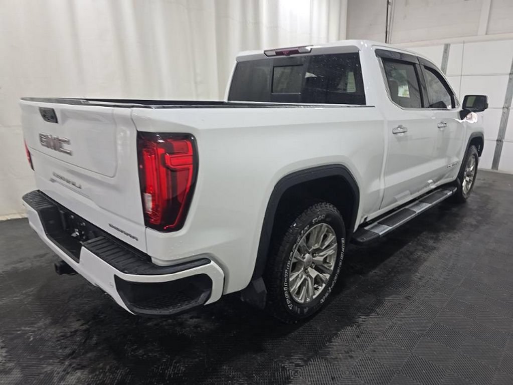 Used 2022 GMC Sierra 1500 Denali AWD/4WD image 3