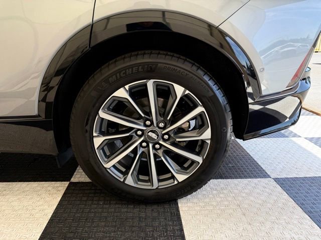 Used 2024 Cadillac Lyriq Sport AWD/4WD image 11
