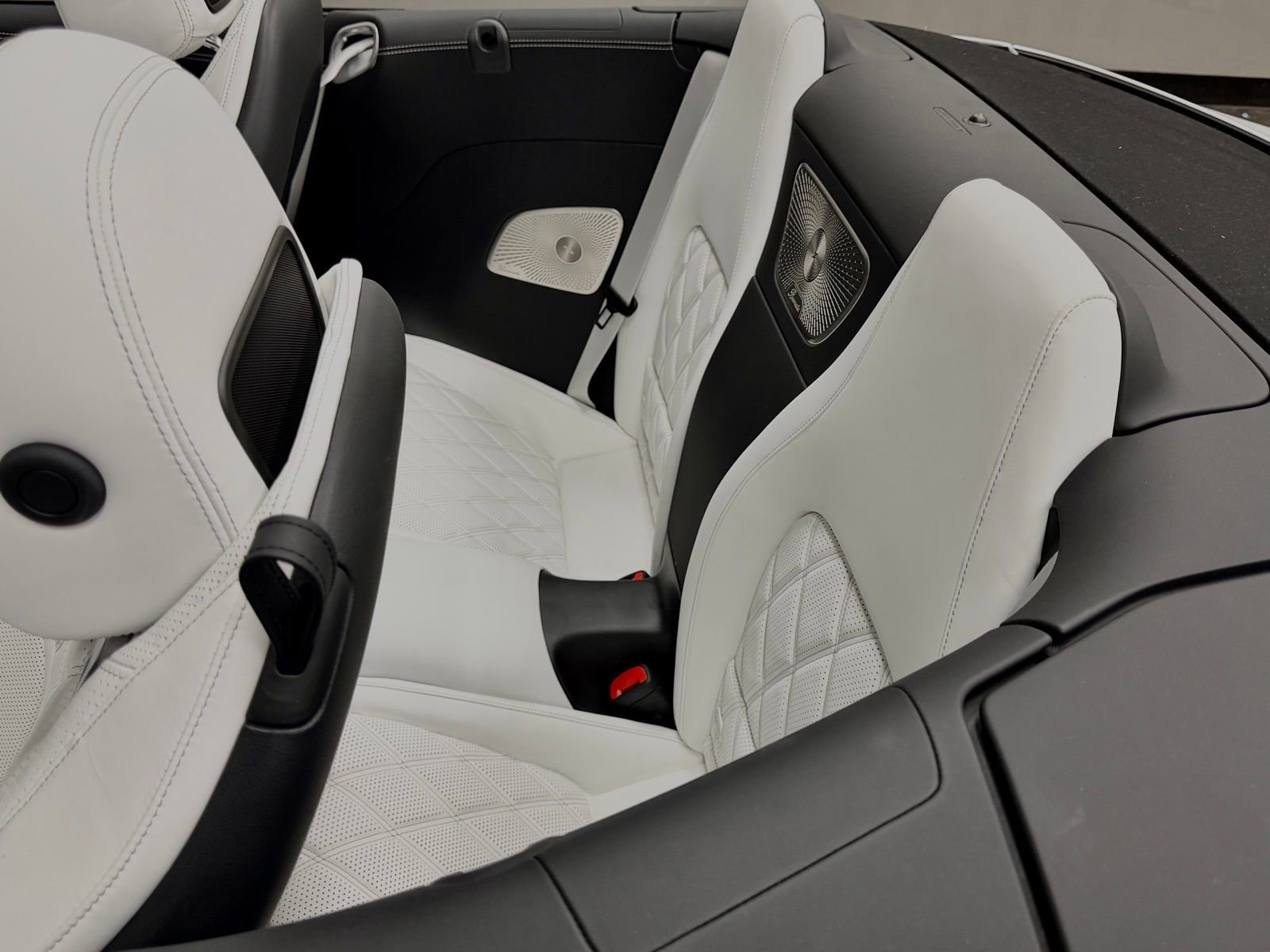 Used 2024 Mercedes-Benz SL 63 AMG 4MATIC image 25