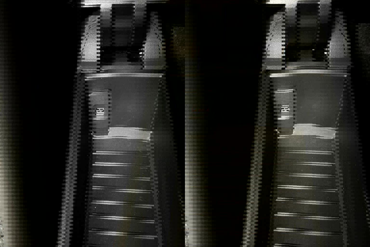 Used 2025 Porsche 718 Cayman GT4 RS image 31