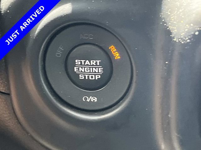 Used 2021 Jeep Gladiator Sport AWD/4WD image 35
