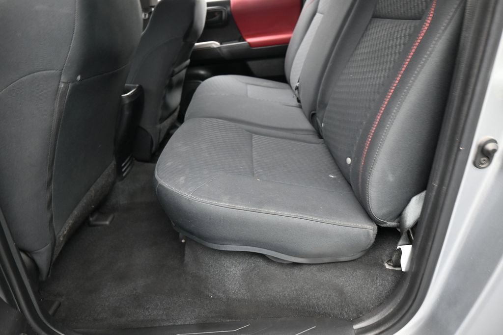 Used 2023 Toyota Tacoma SR5 RWD image 31
