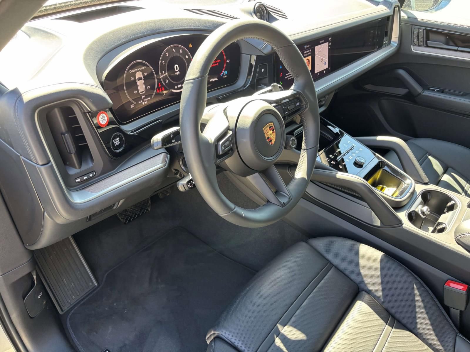 New 2026 Porsche Cayenne image 25