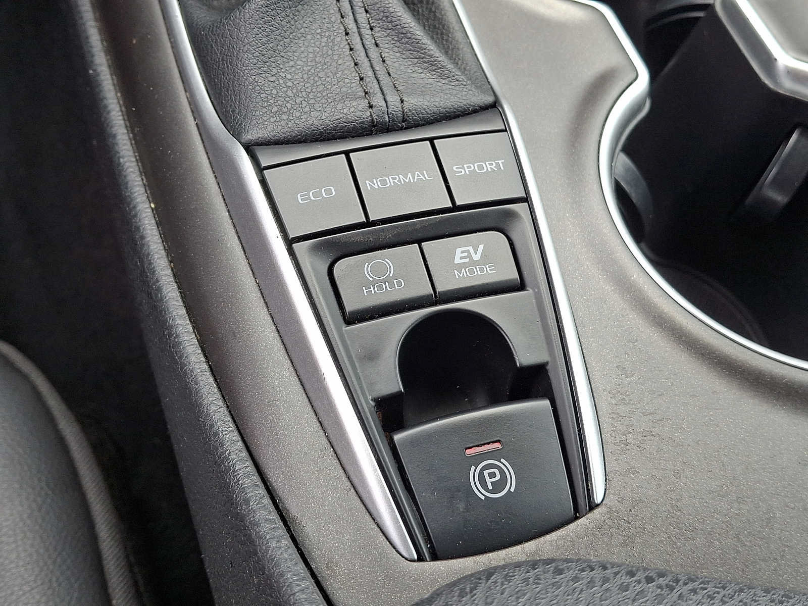Used 2023 Toyota Camry XLE FWD image 23