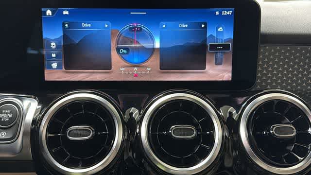 Certified 2026 Mercedes-Benz GLB 250 4MATIC image 22
