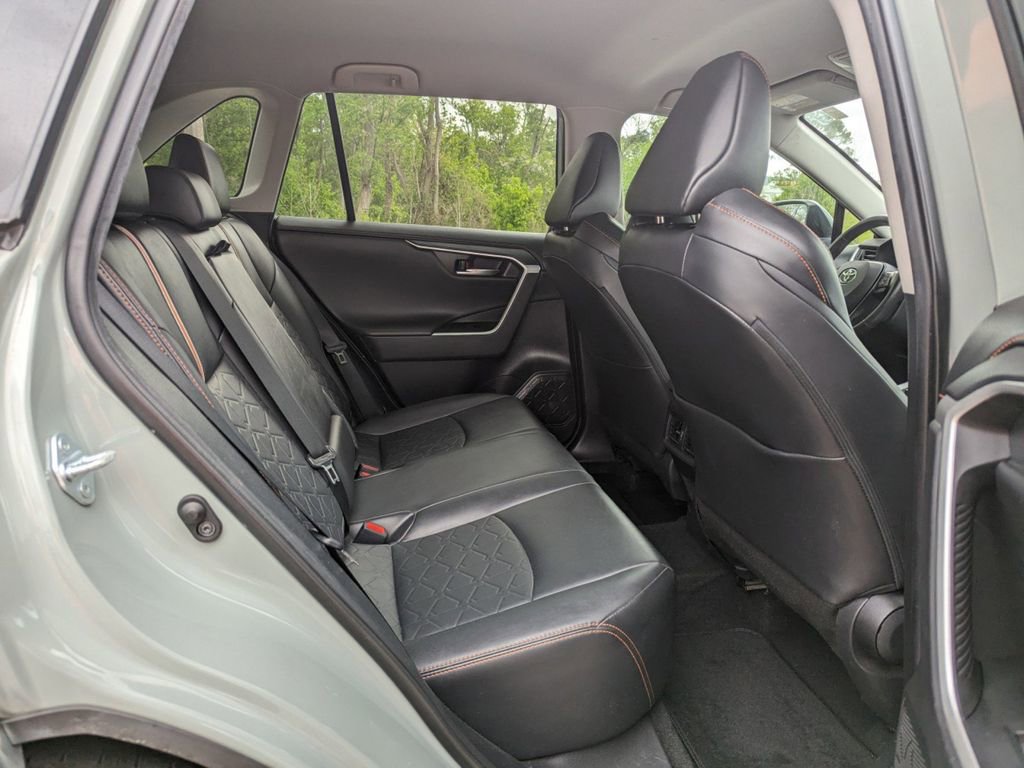 Used 2021 Toyota RAV4 Adventure image 29