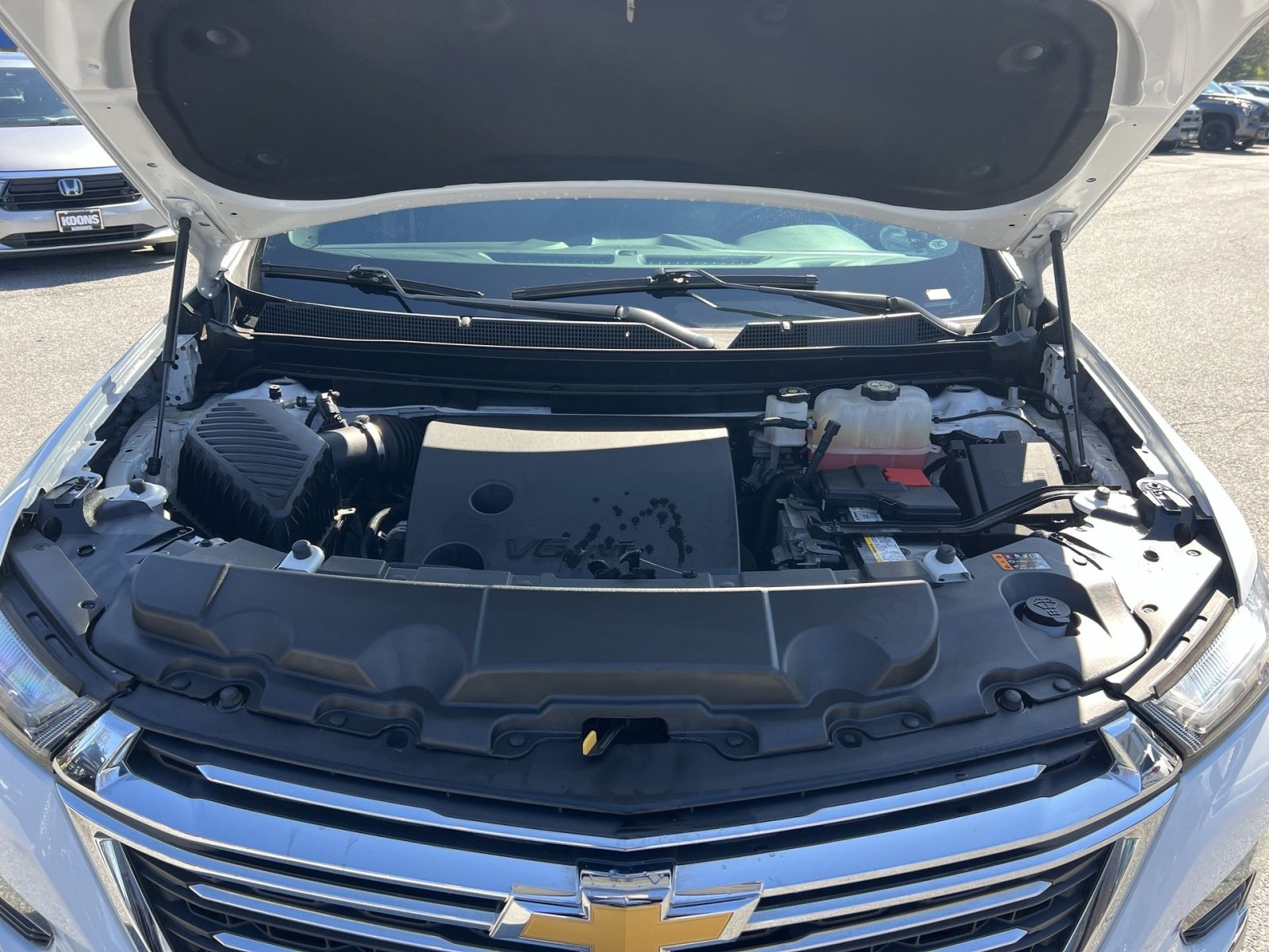 Used 2023 Chevrolet Traverse LT w/ LPO, Floor Liner Package image 27