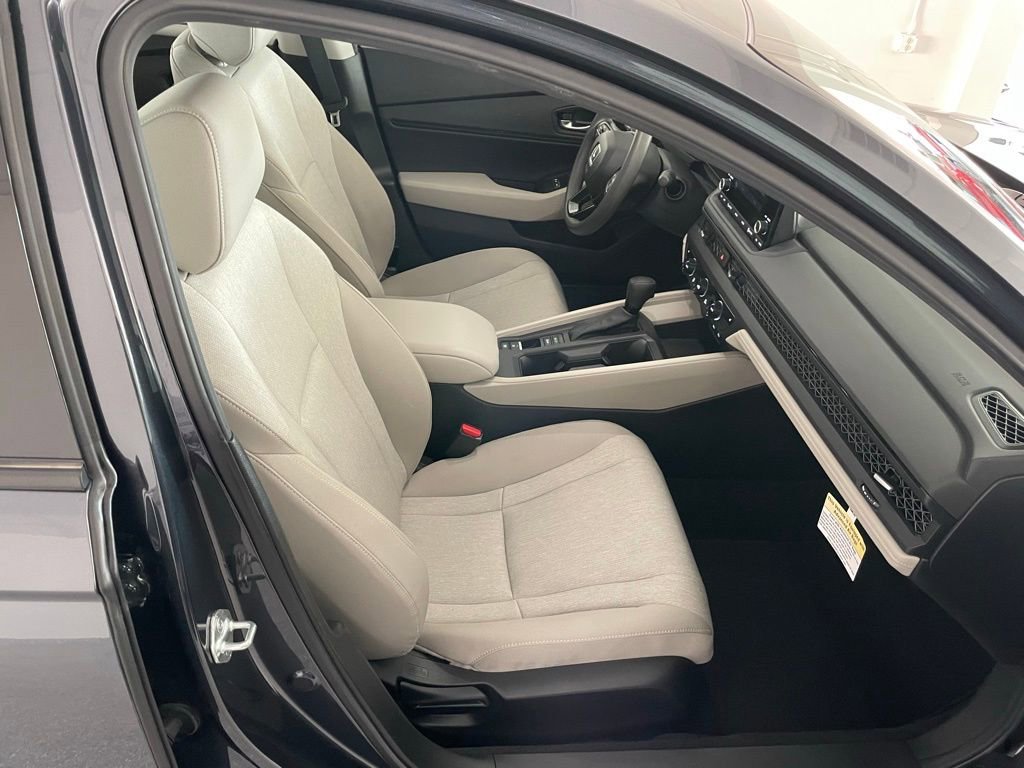 Certified 2024 Honda Accord EX image 13