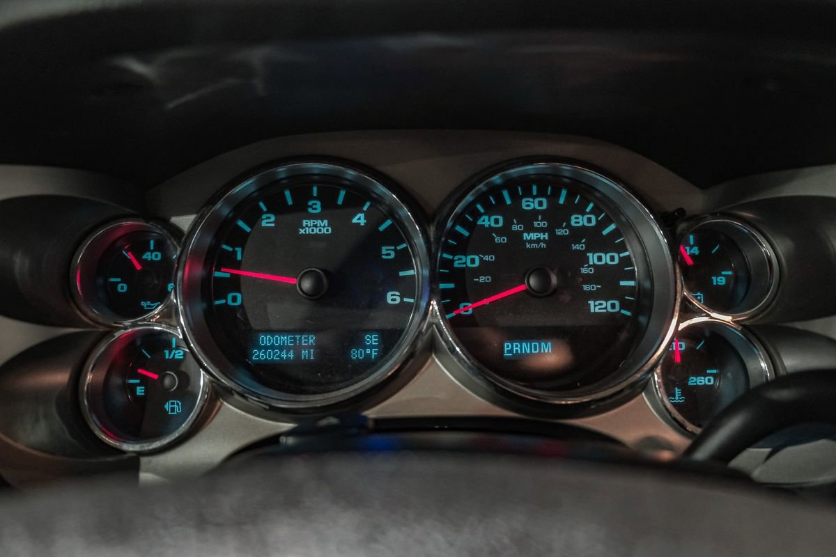 Used 2010 Chevrolet Silverado 1500 LT w/ Regional Value Package image 18