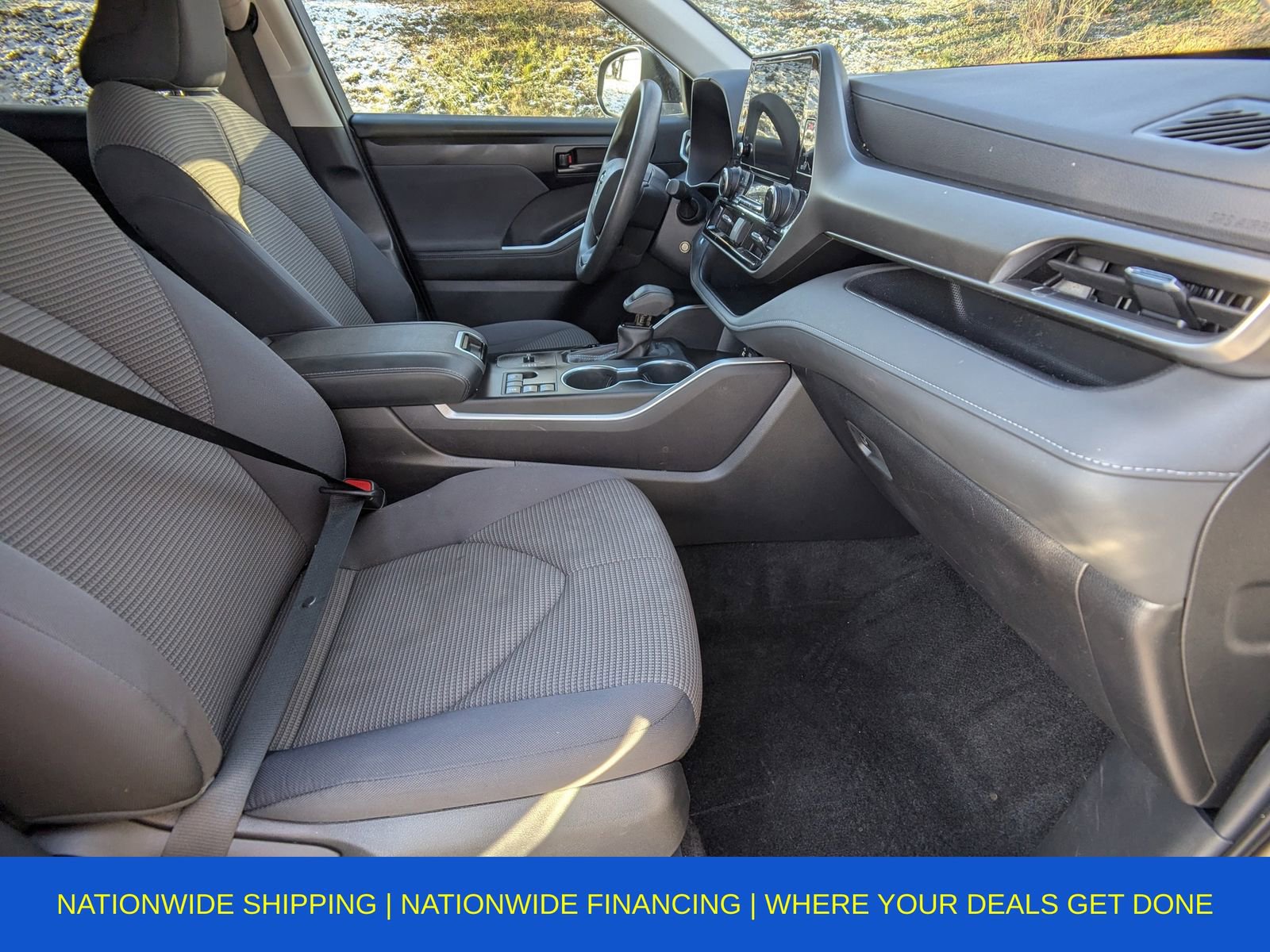 Used 2023 Toyota Highlander L image 14