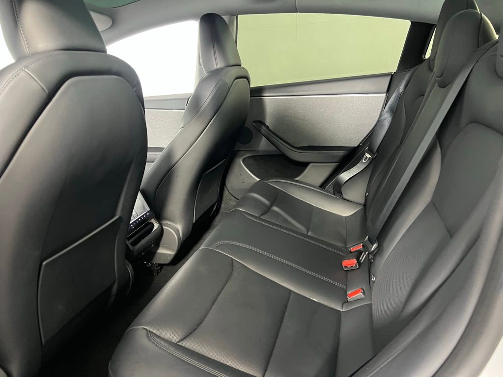 Used 2025 Tesla Model 3 Long Range image 26