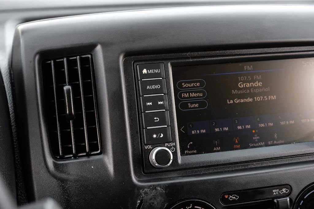 Used 2020 Nissan NV200 SV image 19