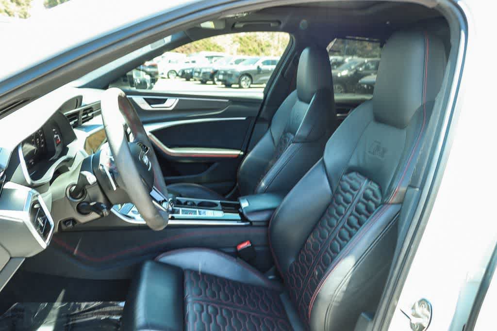 Used 2022 Audi RS 6 w/ Carbon Optic Package AWD/4WD image 17