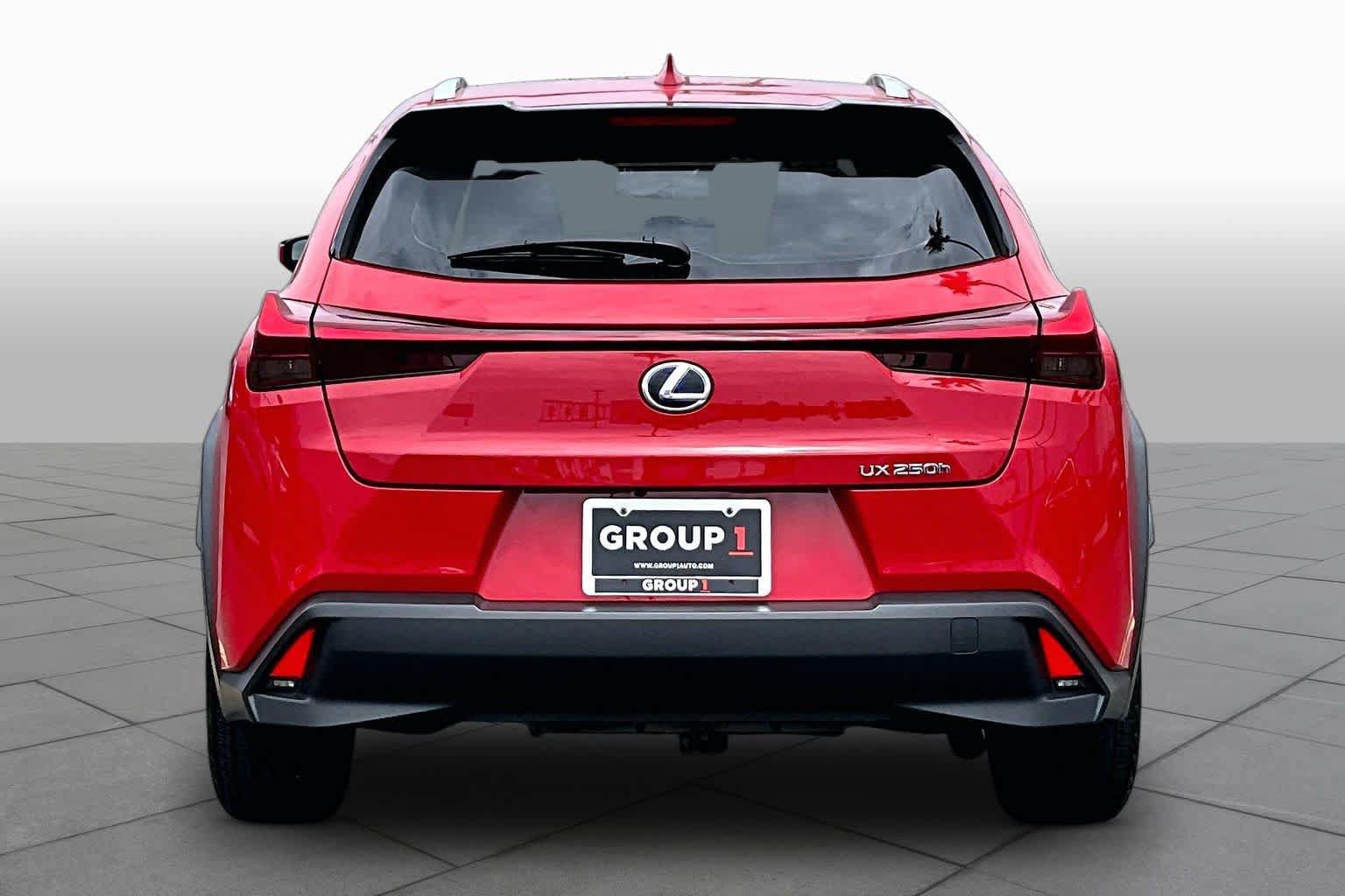 Used 2020 Lexus UX 250h AWD/4WD image 5