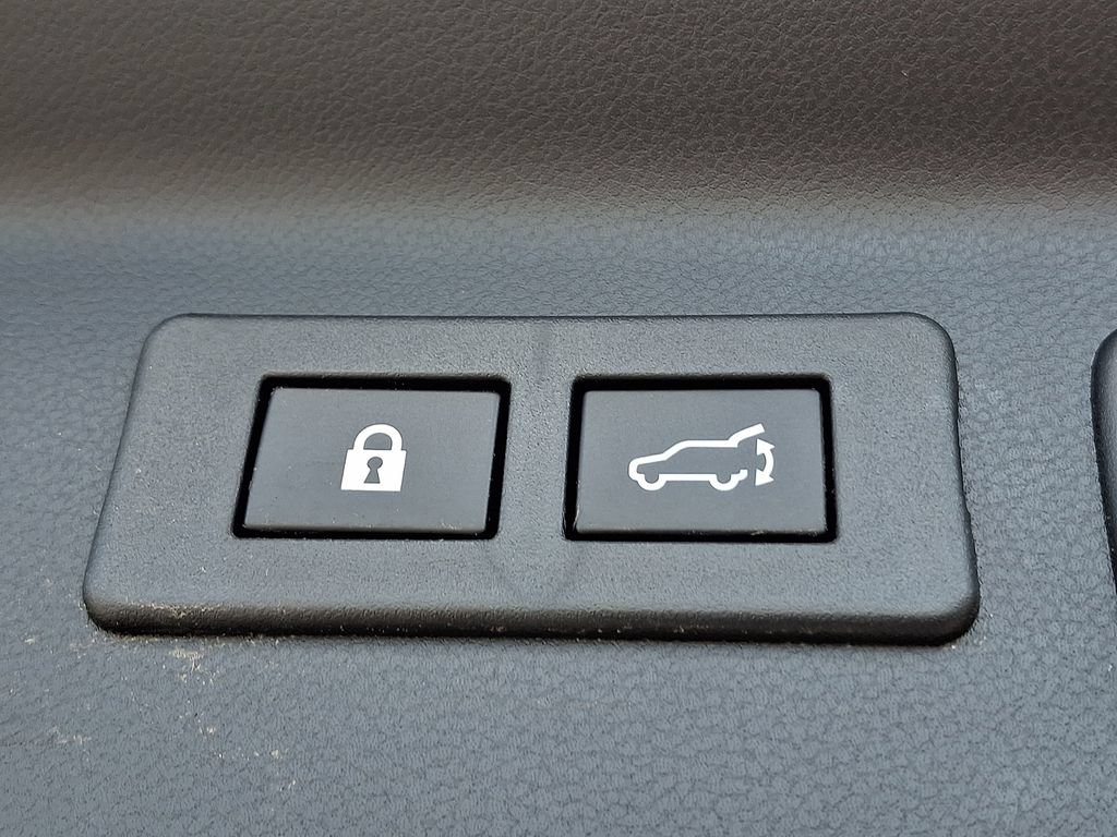 Used 2026 Subaru Forester Touring AWD/4WD image 32
