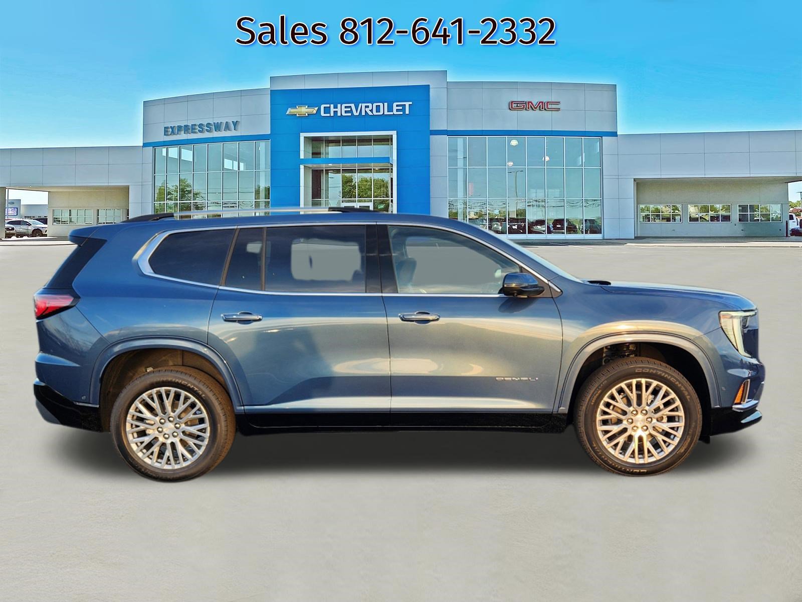 New 2026 GMC Acadia Denali w/ Super Cruise Package image 5