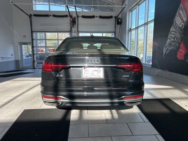 Used 2023 Audi A4 2.0T Premium w/ Convenience Package image 3