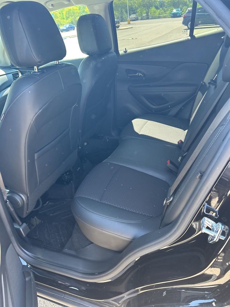 Used 2022 Buick Encore Preferred w/ Safety Package image 9