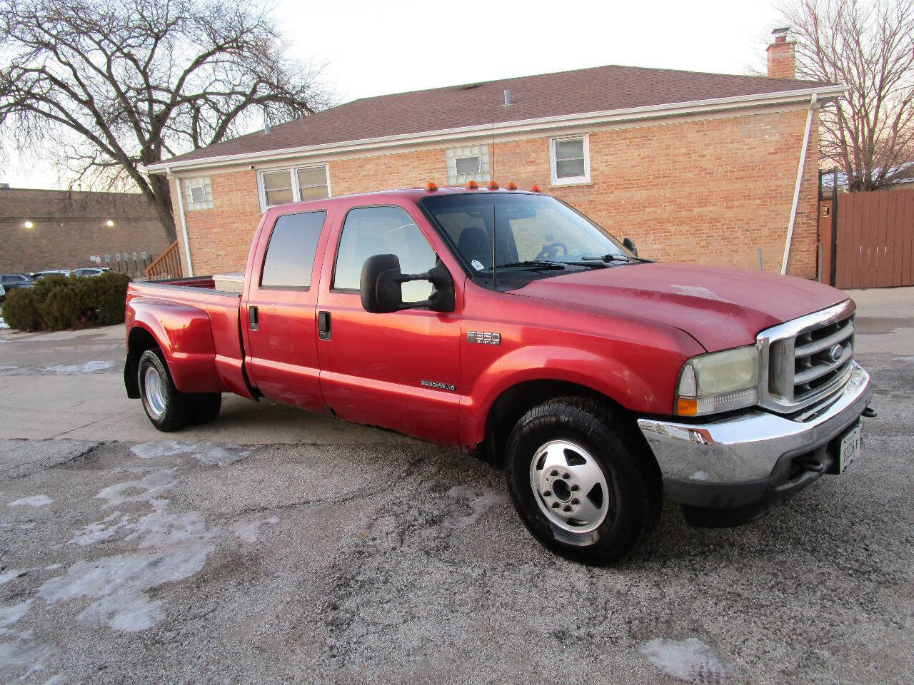 Used 2002 Ford F350 XL image 1