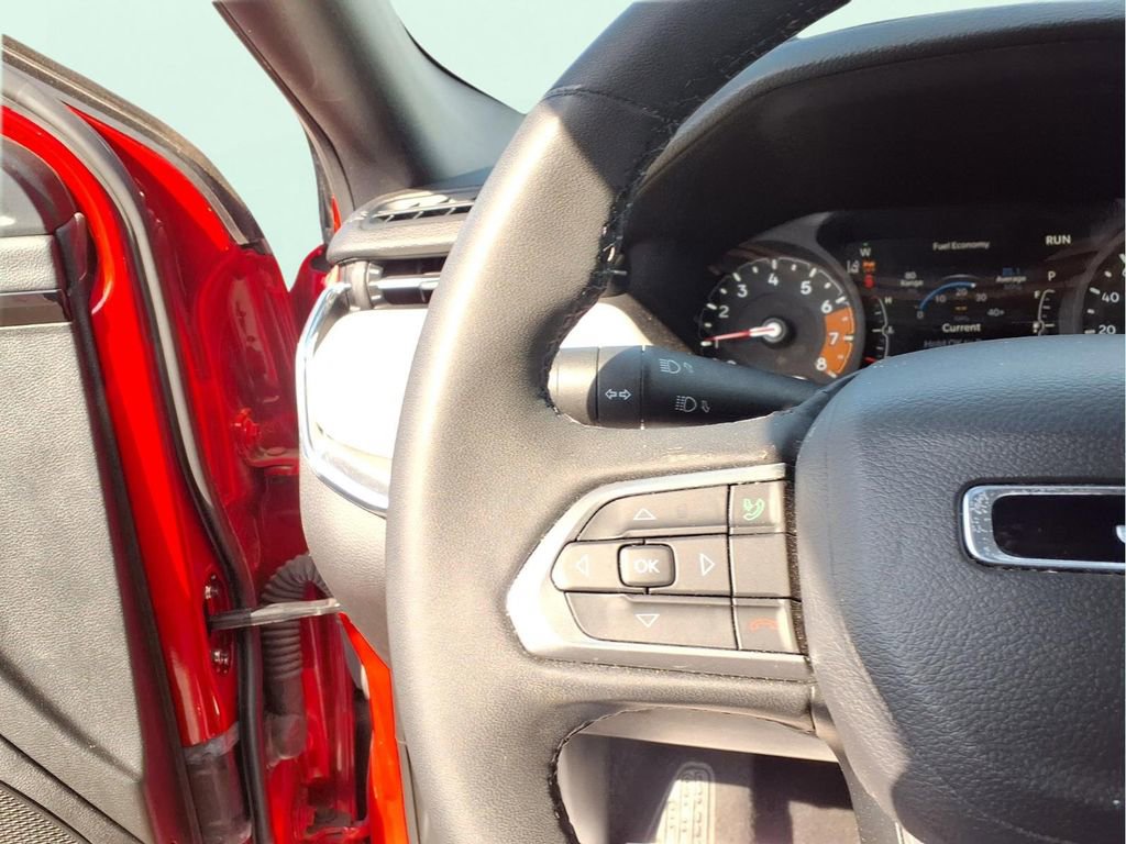 Used 2024 Jeep Compass Limited image 13