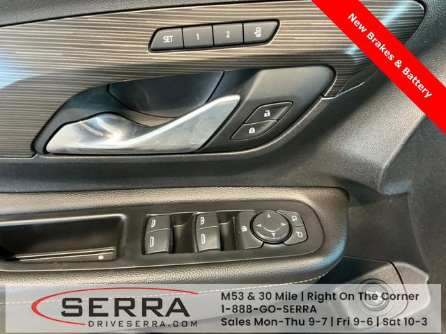 Used 2021 GMC Terrain SLT w/ Infotainment Package II image 17