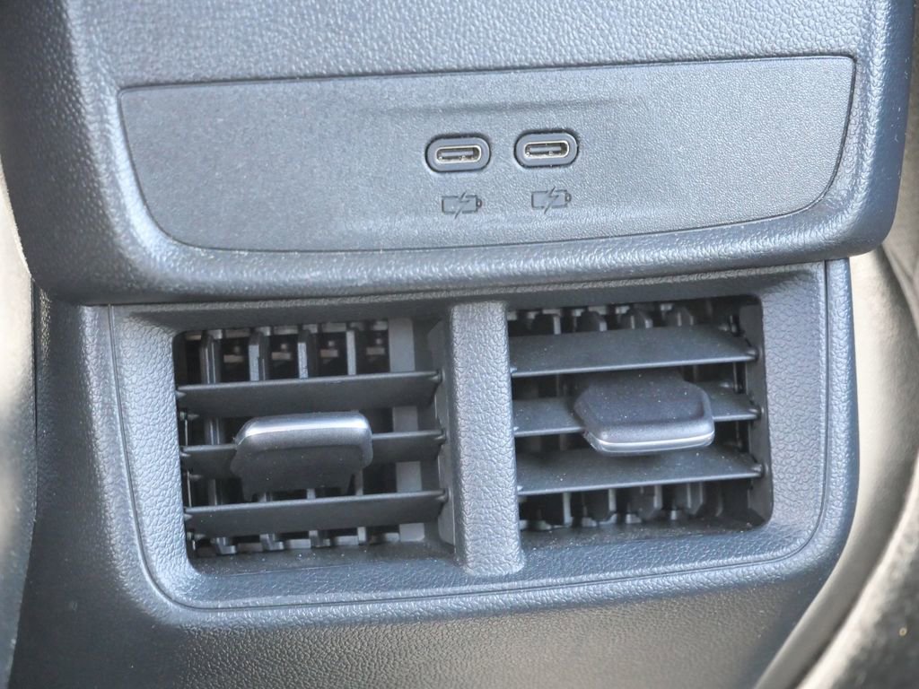 Used 2025 GMC Terrain Elevation image 32