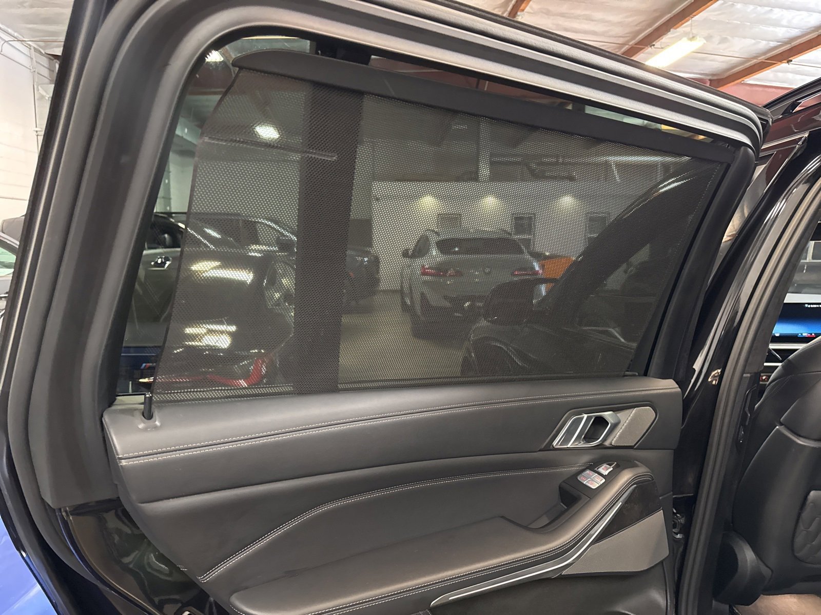 Used 2023 BMW X7 M60i w/ Executive Package image 23