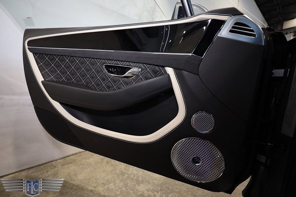 Used 2022 Bentley Continental GT Speed image 17