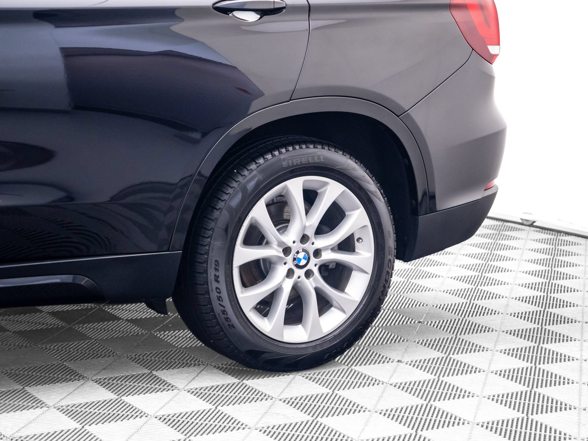 Used 2015 BMW X5 xDrive35i AWD/4WD image 33