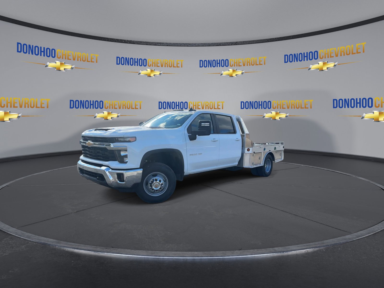 New 2026 Chevrolet Silverado 3500 LT w/ Convenience Package image 5