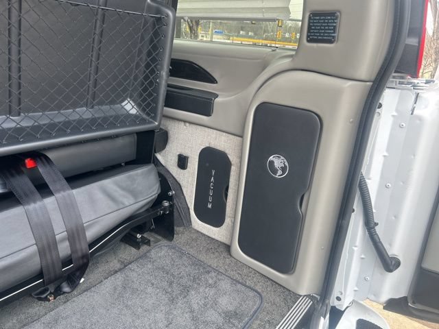 New 2026 Chevrolet Express 2500 Extended w/ Driver Convenience Package RWD image 17