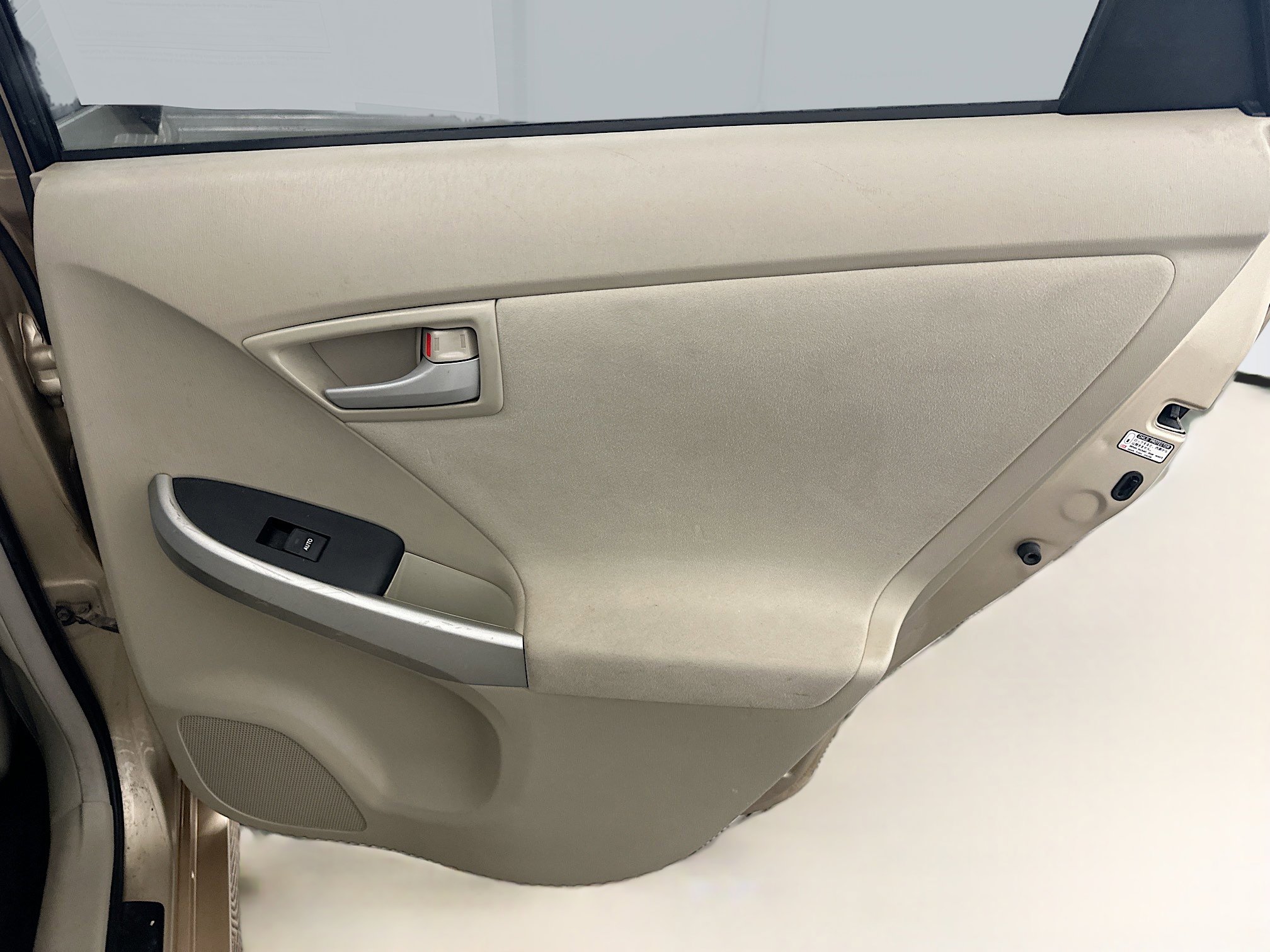 Used 2011 Toyota Prius Two image 29