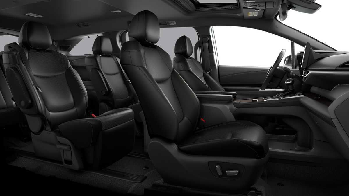 New 2026 Toyota Sienna Platinum AWD/4WD image 20