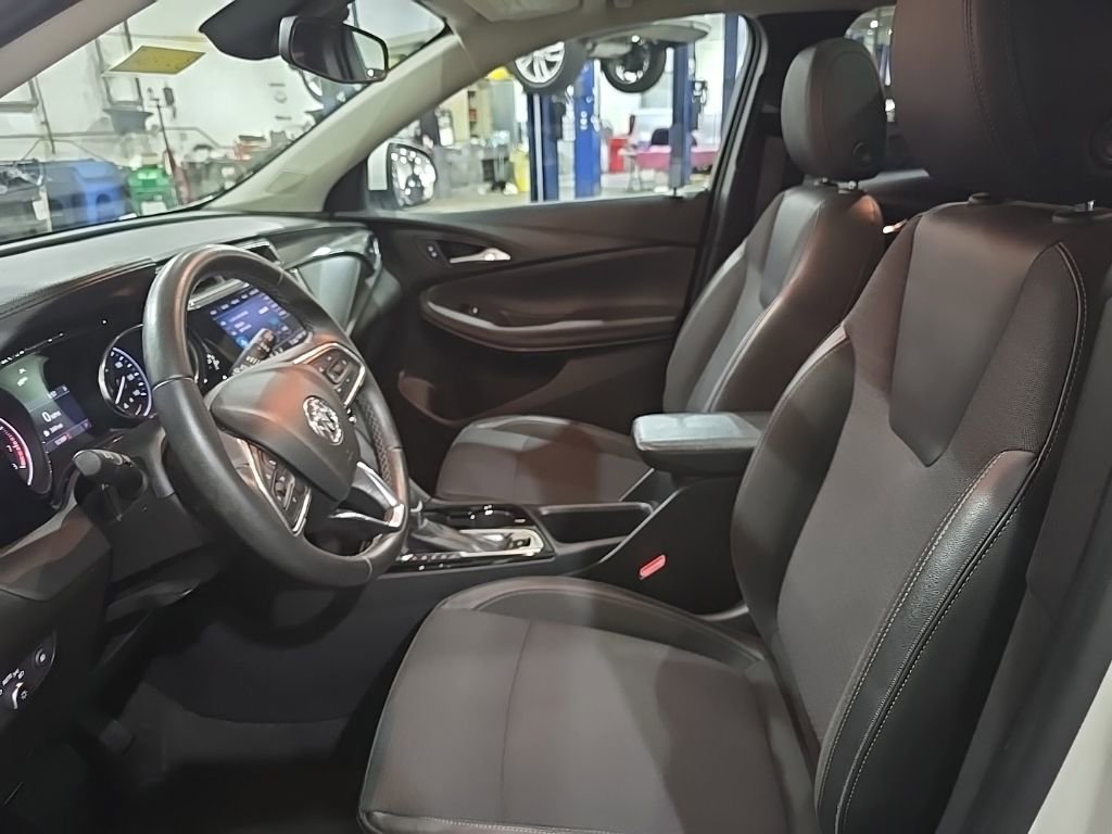 Used 2020 Buick Encore GX Select w/ Experience Buick Package FWD image 19