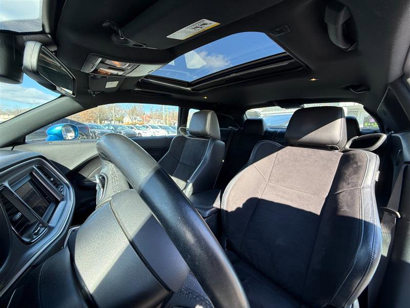 Used 2019 Dodge Challenger GT w/ Plus Package image 10