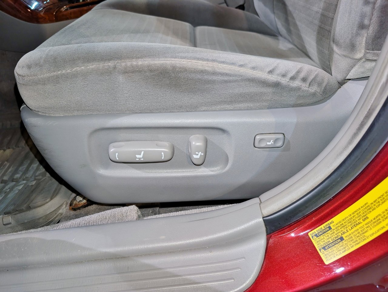 Used 2005 Toyota Camry XLE FWD image 14