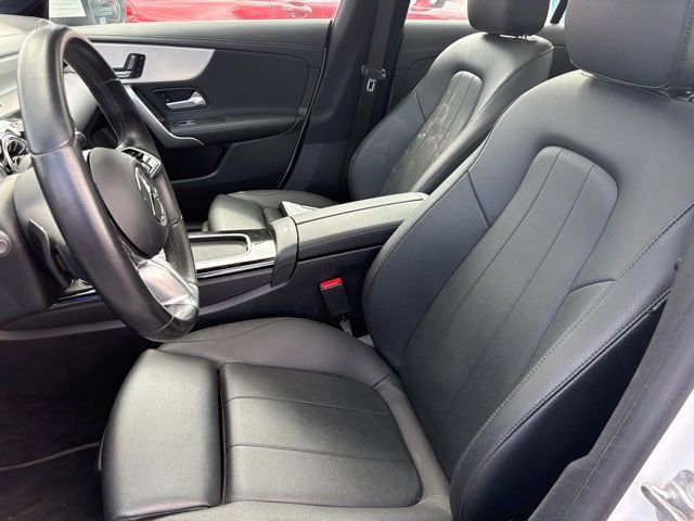 Used 2025 Mercedes-Benz CLA 250 image 13