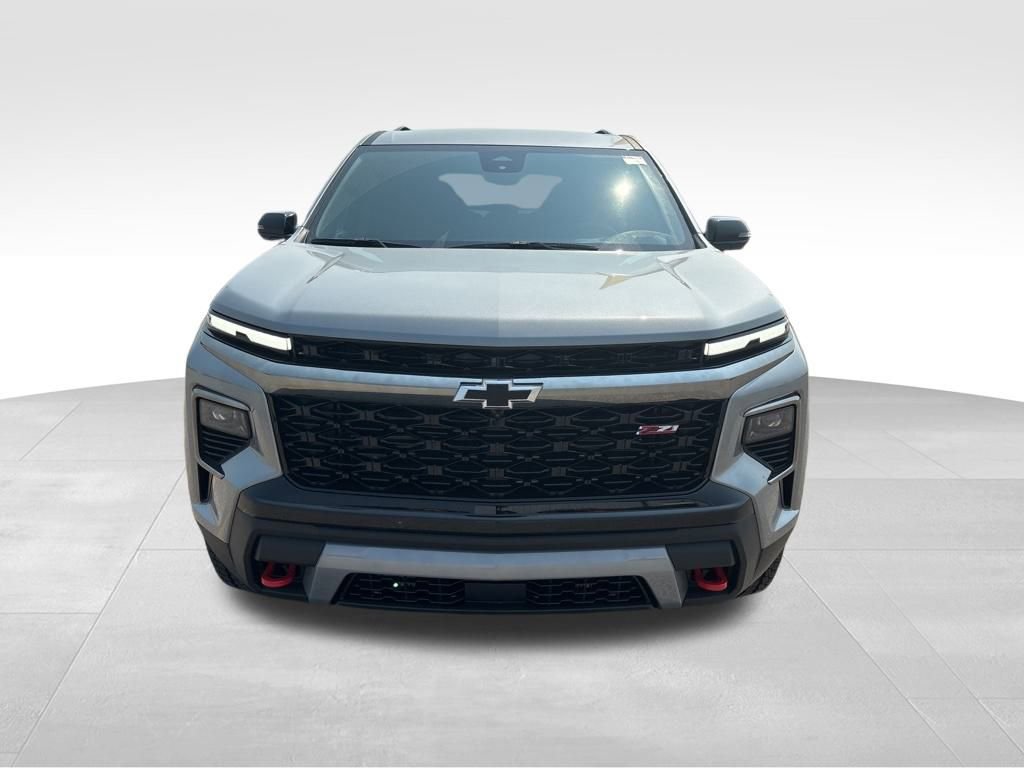 New 2026 Chevrolet Traverse Z71 w/ Driver Confidence Package image 2