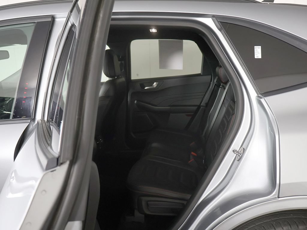 Used 2023 Ford Escape ST-Line Elite w/ Premium Technology Package AWD/4WD image 30