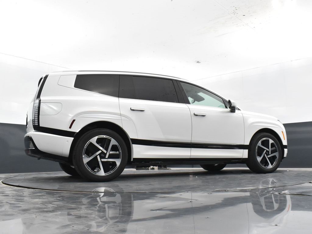 New 2026 Hyundai Ioniq 9 Calligraphy image 37