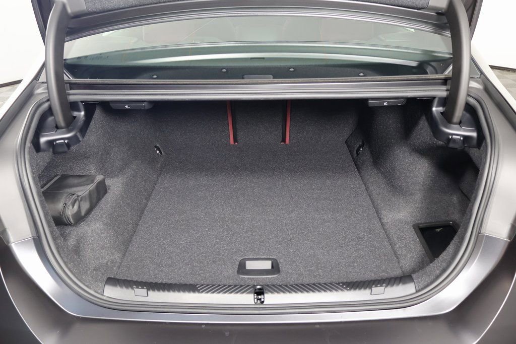 Used 2025 BMW i5 M60 w/ Premium Package image 14