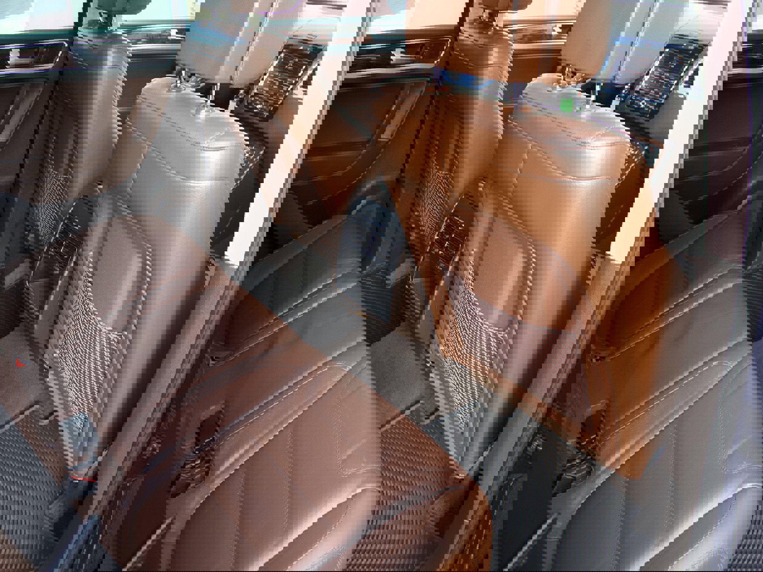 Used 2013 Volkswagen Touareg Executive image 32