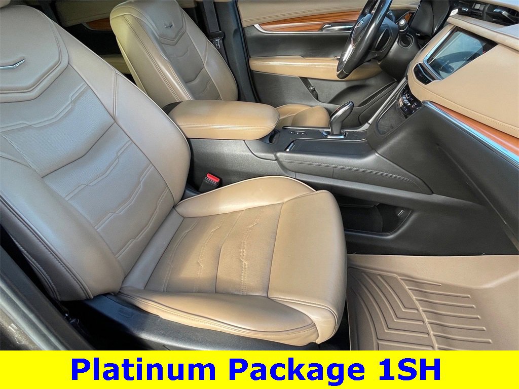 Used 2019 Cadillac XT5 Platinum image 10