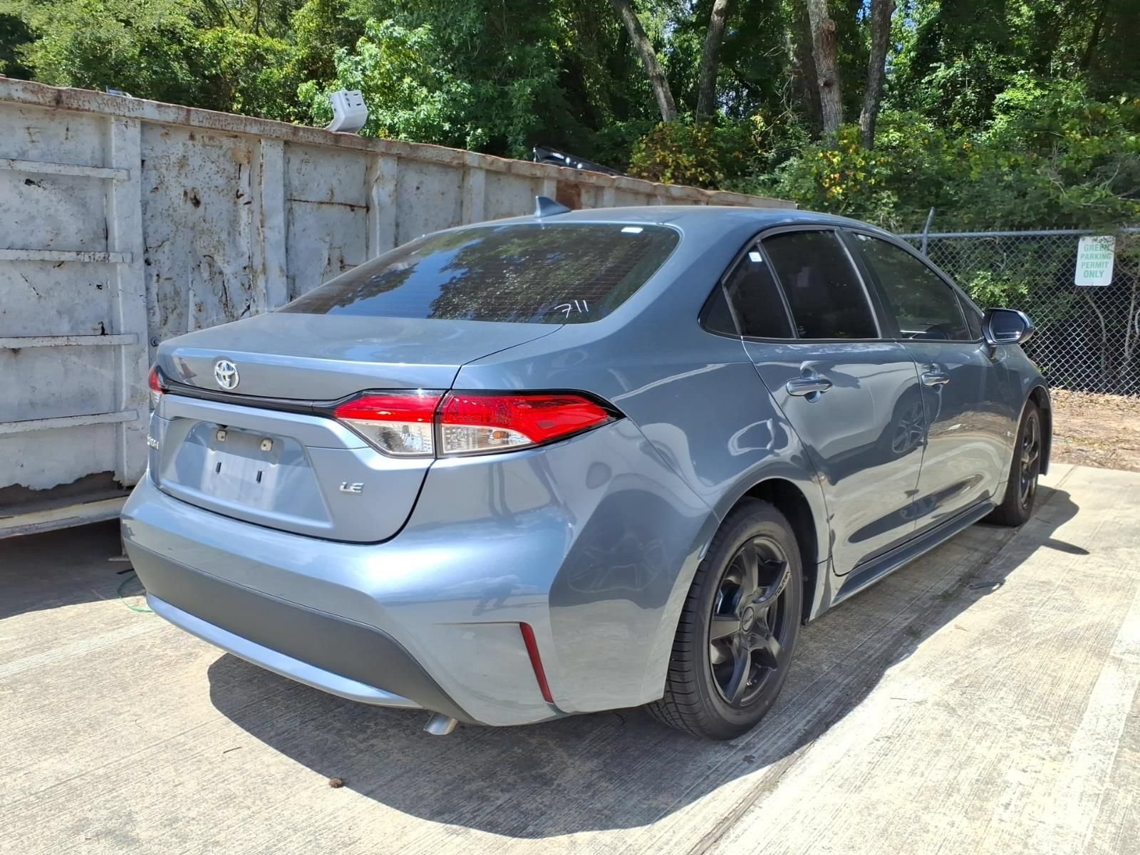 Used 2020 Toyota Corolla LE FWD image 7