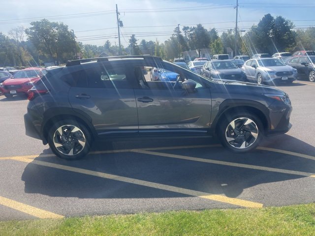 Used 2024 Subaru Crosstrek 2.5i Limited image 4