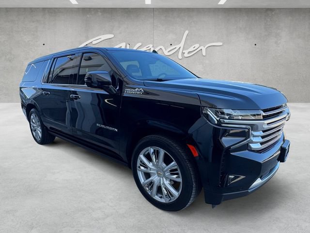 Used 2024 Chevrolet Suburban High Country AWD/4WD image 2