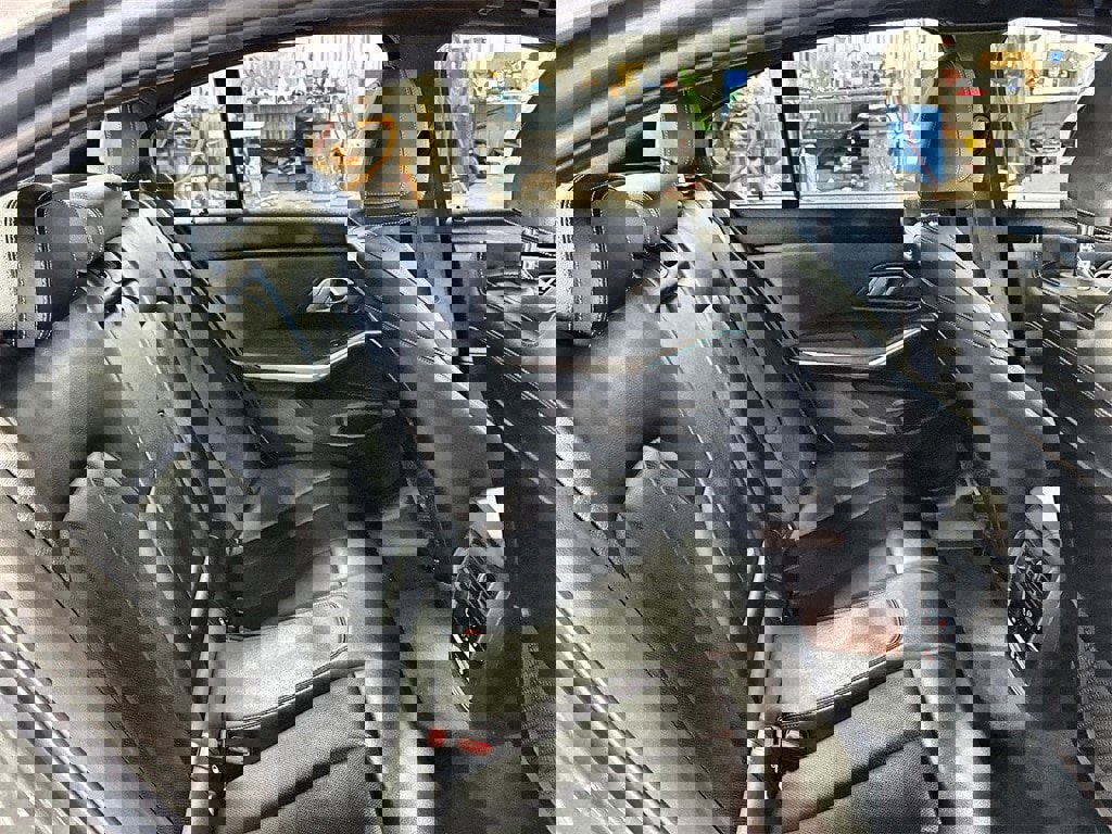 Used 2023 BMW 330i Sedan image 31