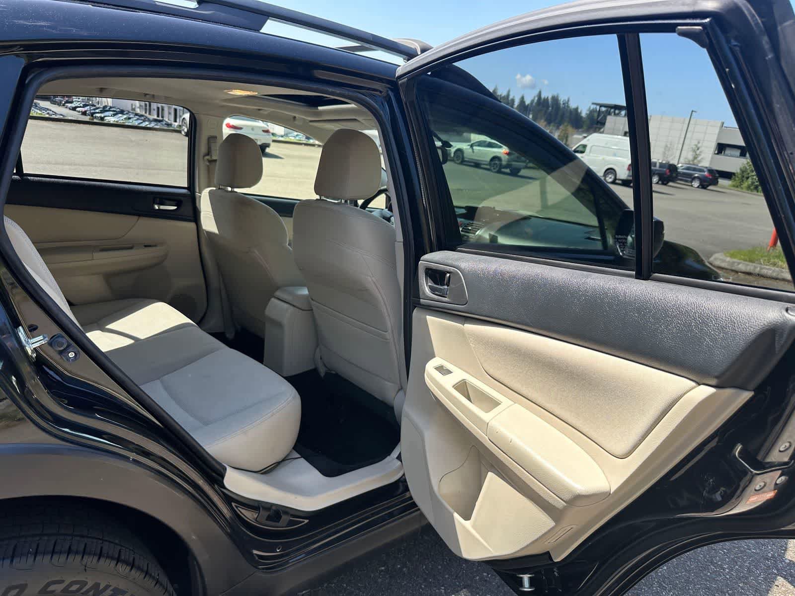 Used 2014 Subaru Crosstrek 2.0i Premium w/ Moonroof Package AWD/4WD image 13