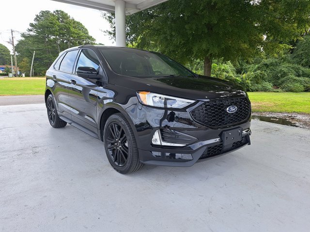 Certified 2022 Ford Edge ST-Line w/ Class II Trailer Tow Package