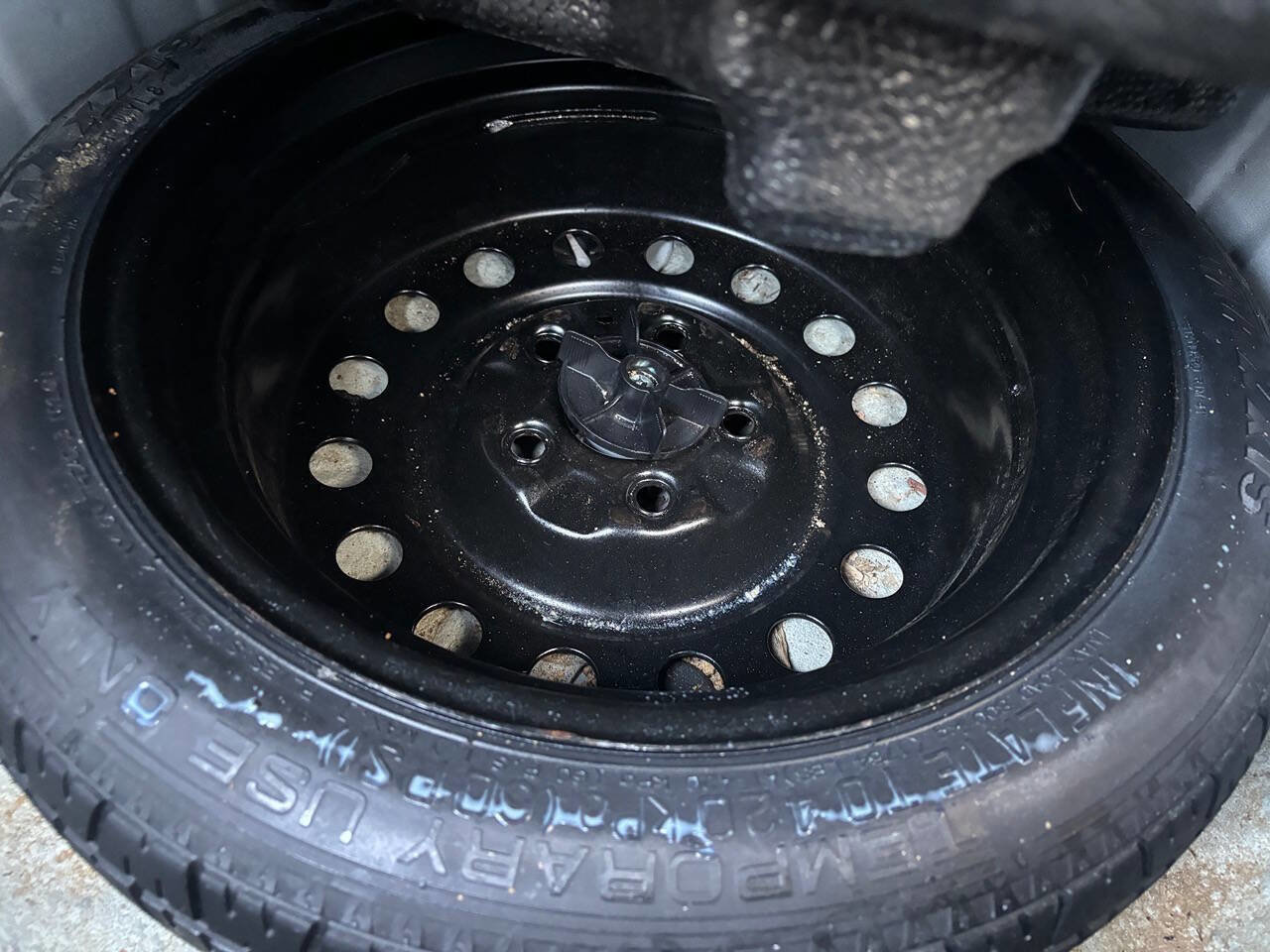 Used 2014 Nissan Altima 2.5 S w/ Display Audio Package image 29